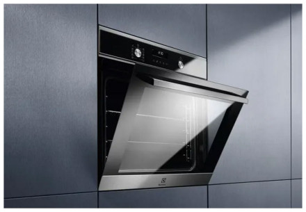 Электрический духовой шкаф Electrolux COF6P76BX