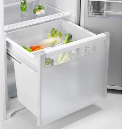 Холодильник ELECTROLUX ERD6DE18S4