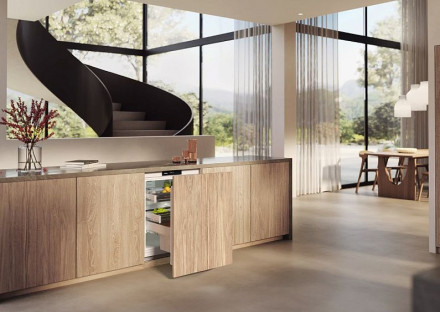 Холодильник MIELE KU 7030 D