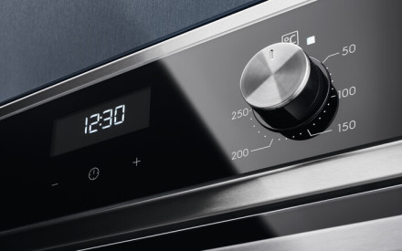 Встраиваемый электрический духовой шкаф Electrolux EOF5C50BX Встраиваемый электрический духовой шкаф Electrolux EOF5C50BX