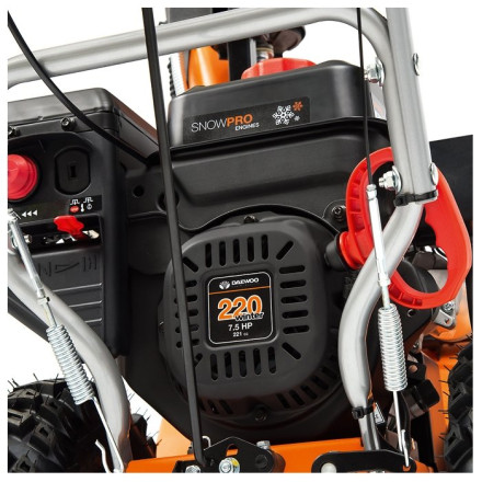 Снегоуборщик бензиновый Daewoo Power Products DAST 7565 Снегоуборщик бензиновый Daewoo Power Products DAST 7565