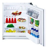 Встраиваемый холодильник Bauknecht URI 1402/A