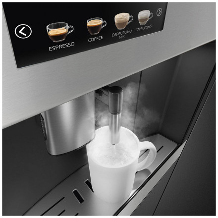 Встраиваемая автоматическая кофемашина Smeg CMS4303XRU