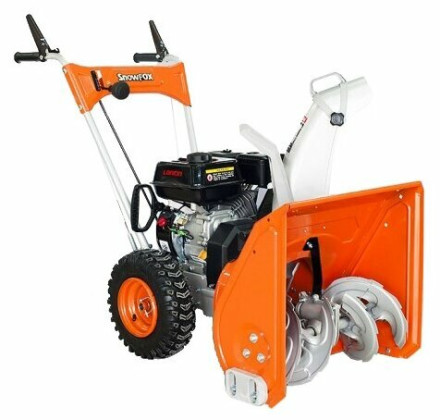 Снегоуборщик бензиновый Snow Fox 53L