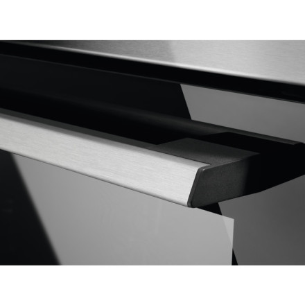 Встраиваемый электрический духовой шкаф Electrolux OED3H50X