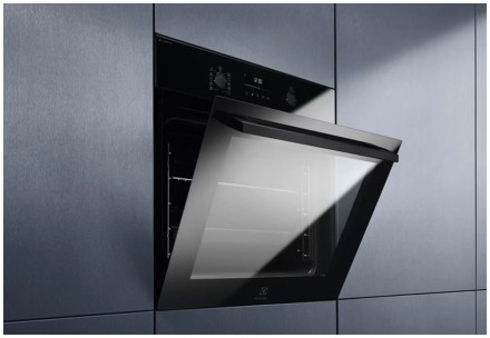 Электрический духовой шкаф Electrolux EOD6F77WZ