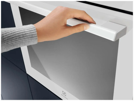 Электрический духовой шкаф Electrolux EOE7F31V