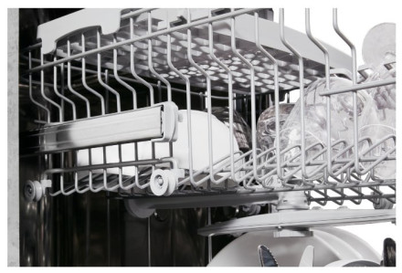 Посудомоечная машина Indesit DIF 14B1